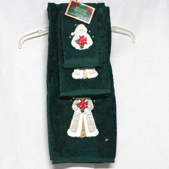 Christmas Theme 3 Piece Holiday Santa Bath Set of Finger Hand and Bath Towels - Picture 1 of 8